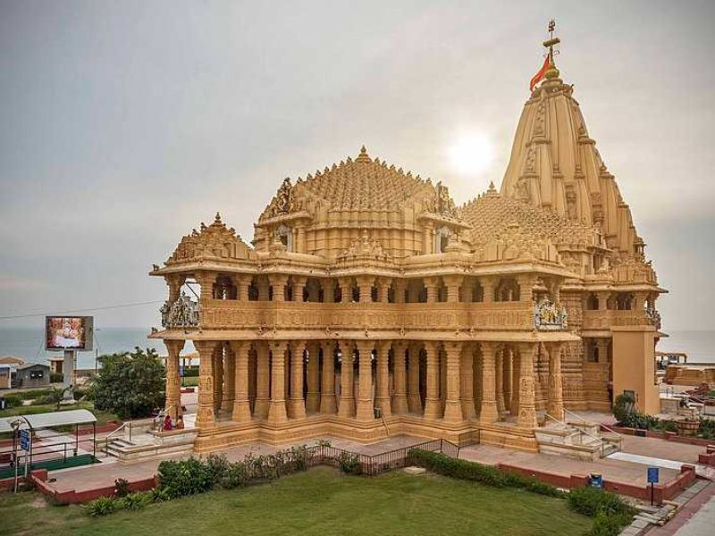 The Sacred 12 Jyotirlingas – Complete Guide to Lord Shiva’s Divine Shrines