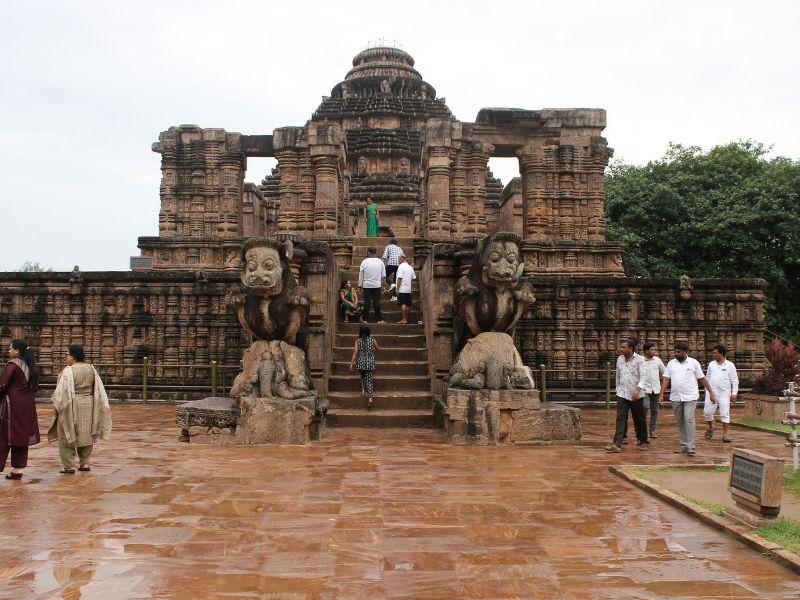 The Importance of the Holy Kashi Yatra for Hindus Along with Rameshwaram