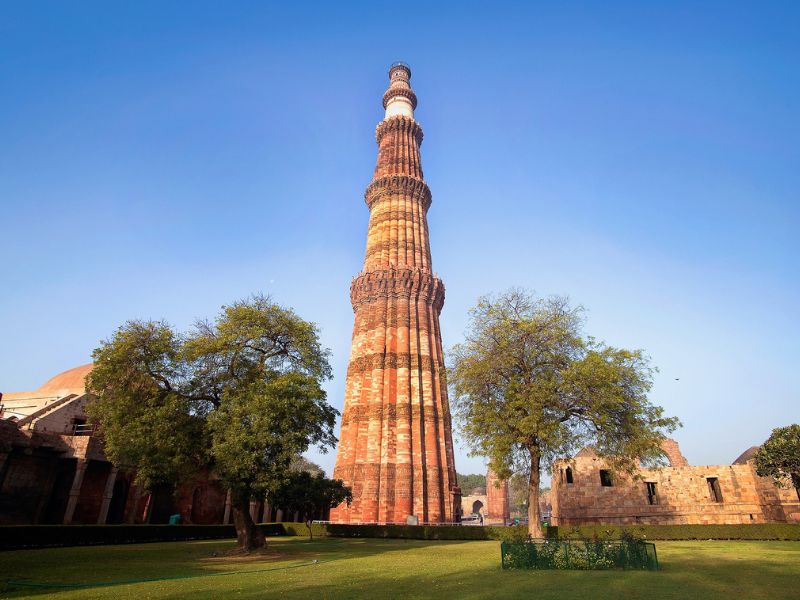 Affordable Delhi, Amritsar, Vaishno Devi, Haridwar Tour Package