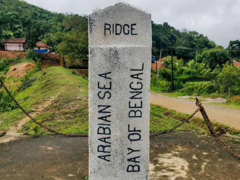 The Ridge Point in Karnataka: A Unique Geographical Landmark at Mankanahalli, Sakleshpur